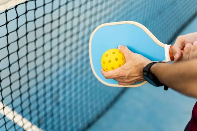 Thị trường Pickleball đang b&ugrave;ng nổ to&agrave;n cầu v&agrave; tại Việt Nam, mở ra cơ hội v&agrave;ng nhưng cũng đặt ra &aacute;p lực đổi mới cho c&aacute;c doanh nghiệp b&aacute;n lẻ